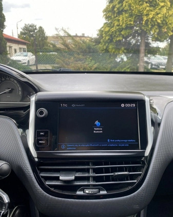 Peugeot 208 cena 35900 przebieg: 123000, rok produkcji 2017 z Dobczyce małe 562
